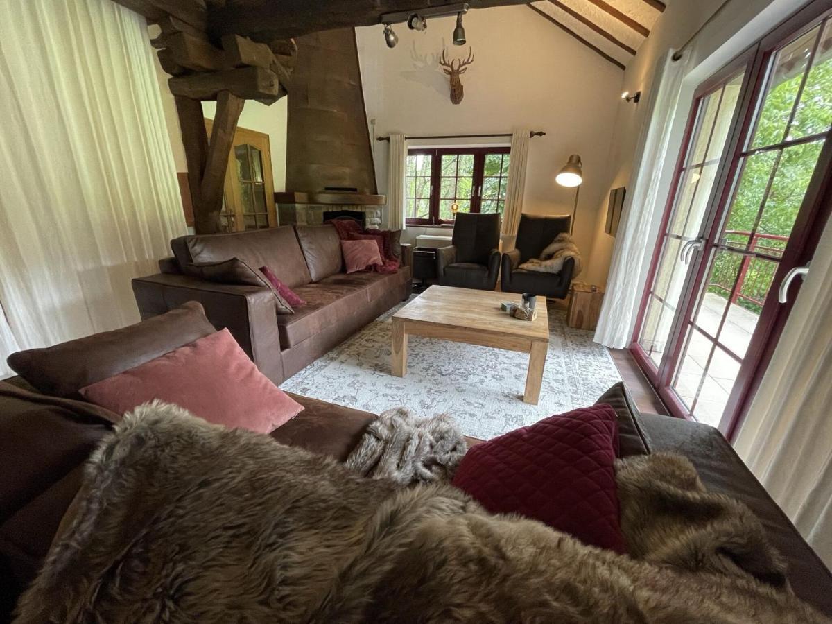 Ardennes Villa With Riverside Garden And Views Atzerath Bagian luar foto